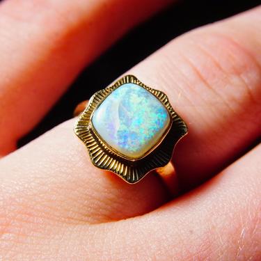 Vintage 14K Gold Opal Ring, Iridescent Blue Gemstone, Engraved Gold Setting, Art Deco Style, Size 6 1/2 US 