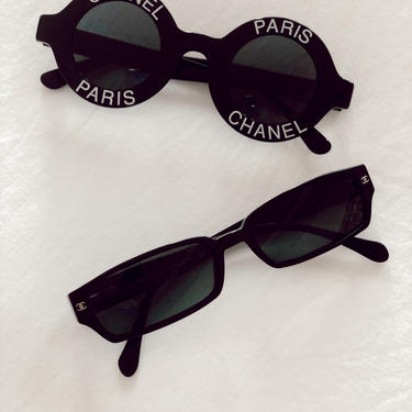 Vintage Iconic CHANEL PARIS Logo 01945 / 1990's Frames Sunglasses !! Black  White, Moonstone Vintage