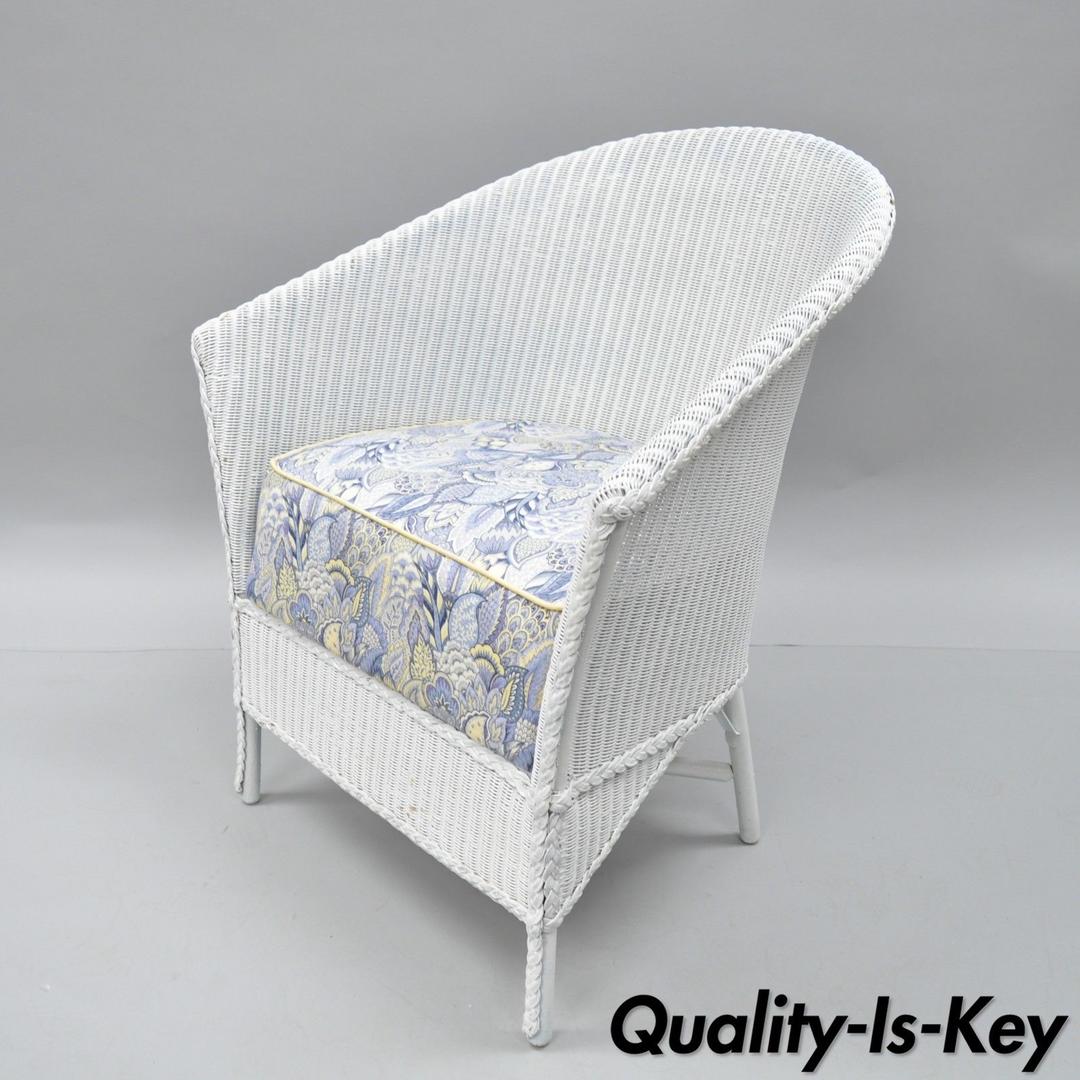 Antique White Wicker Victorian Arm Chair Patio Sunroom Lounge Barrel Quality is Key Philadelphia