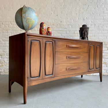 Mid Century MODERN Walnut CREDENZA Dresser by BROYHILL Emphasis 
