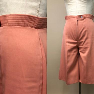 Vintage 1970s Salmon Colored Culottes, Vintage Culottes, 70s Polyester, Vintage Gauchos, Bohemian Hippie, Size Sm/Med, Waist 30&quot; by Mo
