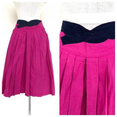 Ultra Cute 1980's Designer Gucci A line Pleated Skirt 