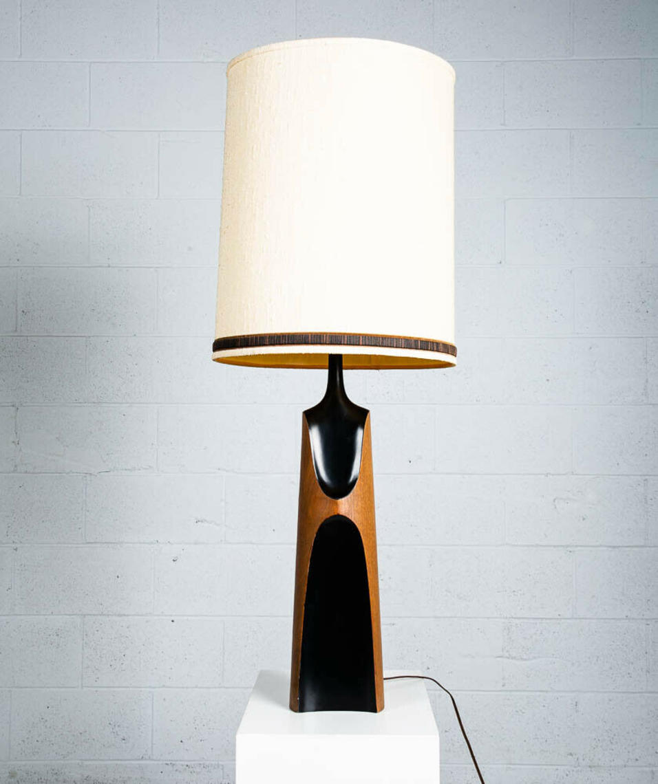 Mid Century Modern Table lamp Wood Metal Shade Working Light