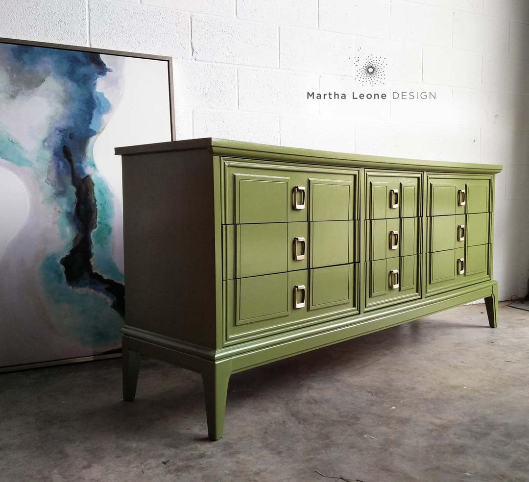 Mid Century Triple Dresser, Hollywood Regency Dresser | Martha Leone ...