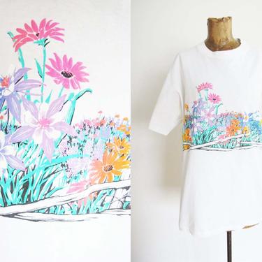 Vintage 90s Wild Flower Print T Shirt Large - 90s Floral Wrap Around Print White Shirt - 90s Clothing - Boxy Cotton 90s T Shirt 