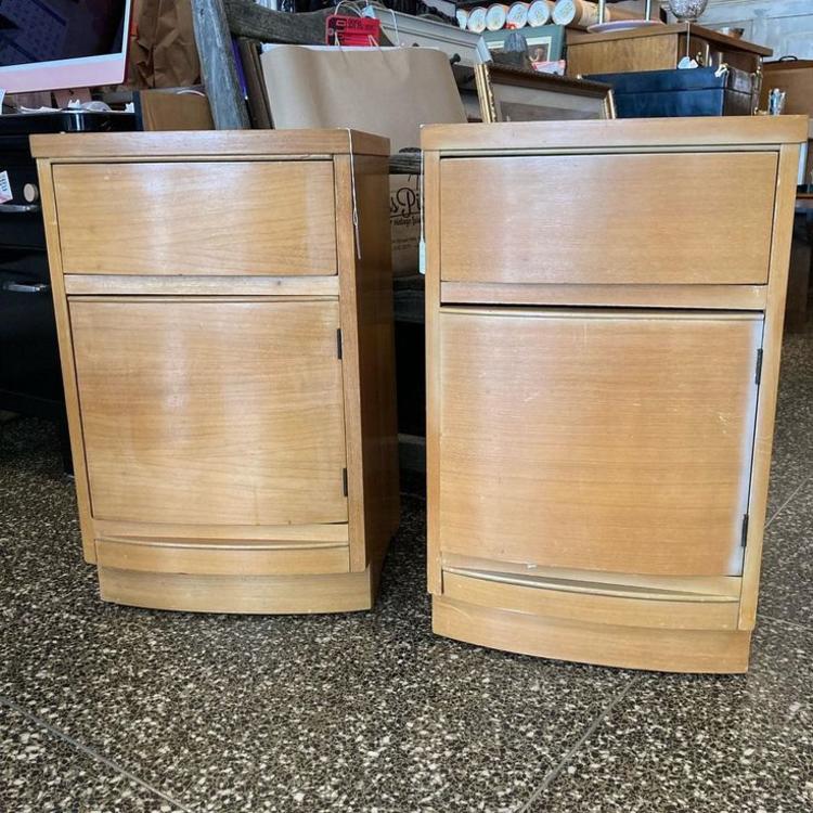 Two mid century nightstands. One drawer on door! One has paint on the door. 16” x 15” x 26”