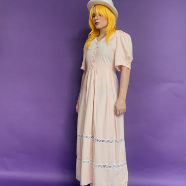 Vintage 80s | Pale Pink Dress w/ Doily Collar 