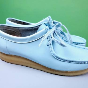 Vintage Clarks Wallabee wedges in powder blue patent leather. (Size 10) 