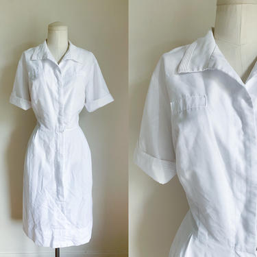 Vintage 1970s White Nurse/Waitress Service Uniform // M 
