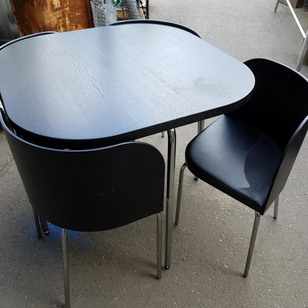 IKEA Fusion Table and Four Nesting Chairs | Earthwise