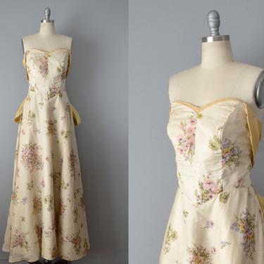 1950s Strapless Ballgown / 50s Strapless Dress / 1950s Formal Dress / Floral Gown / Size Medium 