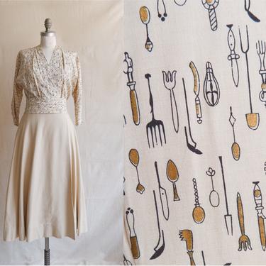 Vintage 50s Utensil Print Wrap Dress/ 1950s Screen Printed Silk and Herringbone Dress/Novelty Print/ Size Small 26 