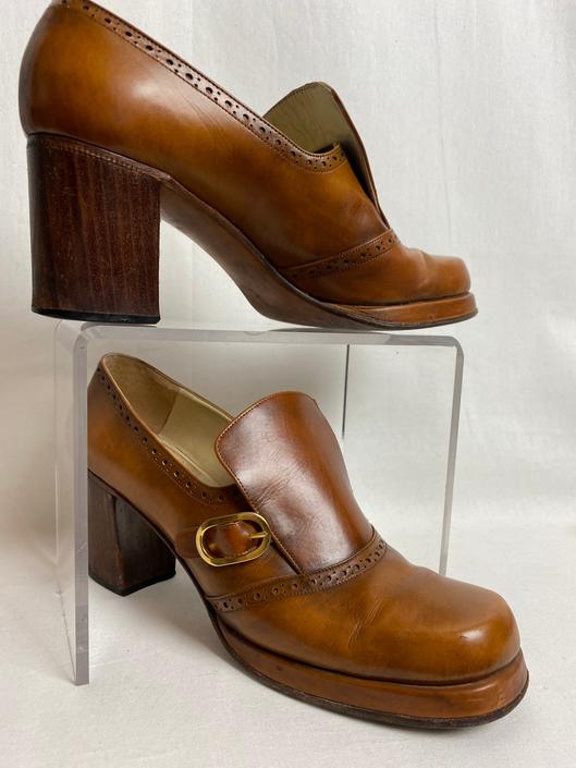 Chestnut Brown Leather High Heeled Boots 70s Italian Leather