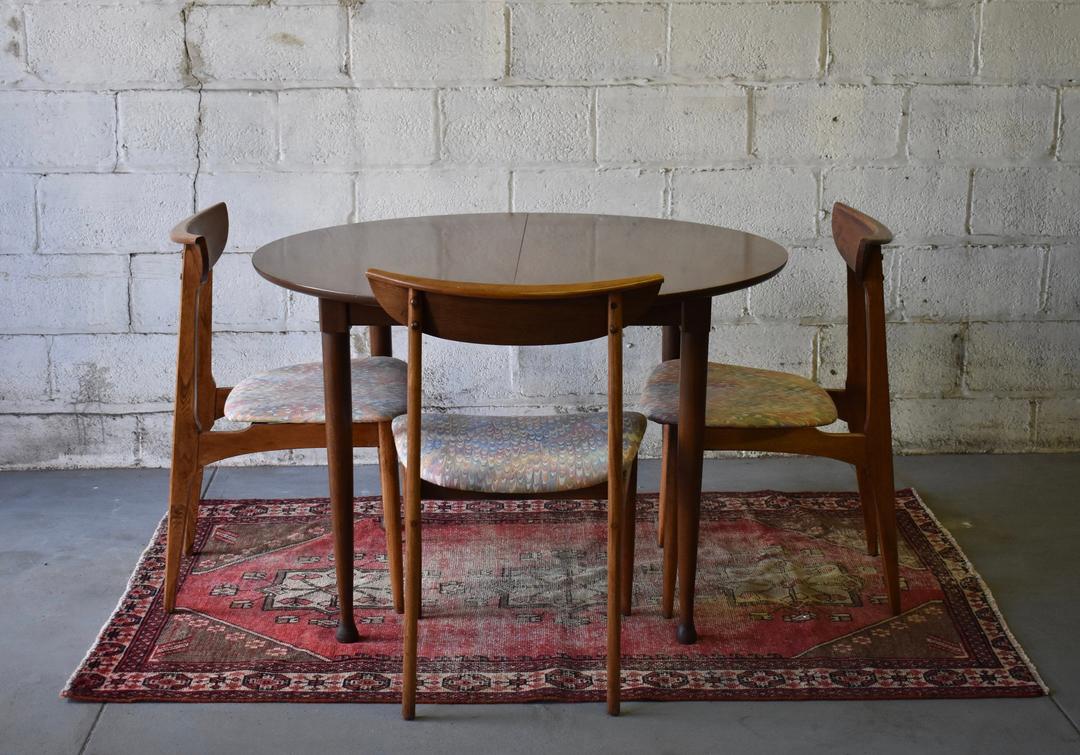 WALNUT Mid Century Modern Round DINING TABLE + 1 Leaf Circa60