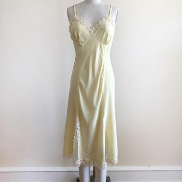 Pale Yellow Lace and Net Trimmed Slip - 1940s 