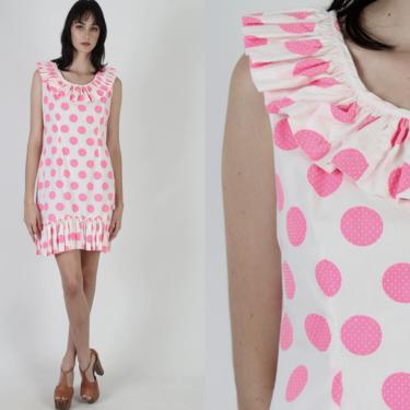 Vintage Mod Neon Party Dress / Bright Pink Polka Dot Dress / White Swiss Dot Dress / Ruffle Collar Wiggle Dress / 1970s Mini Dress 
