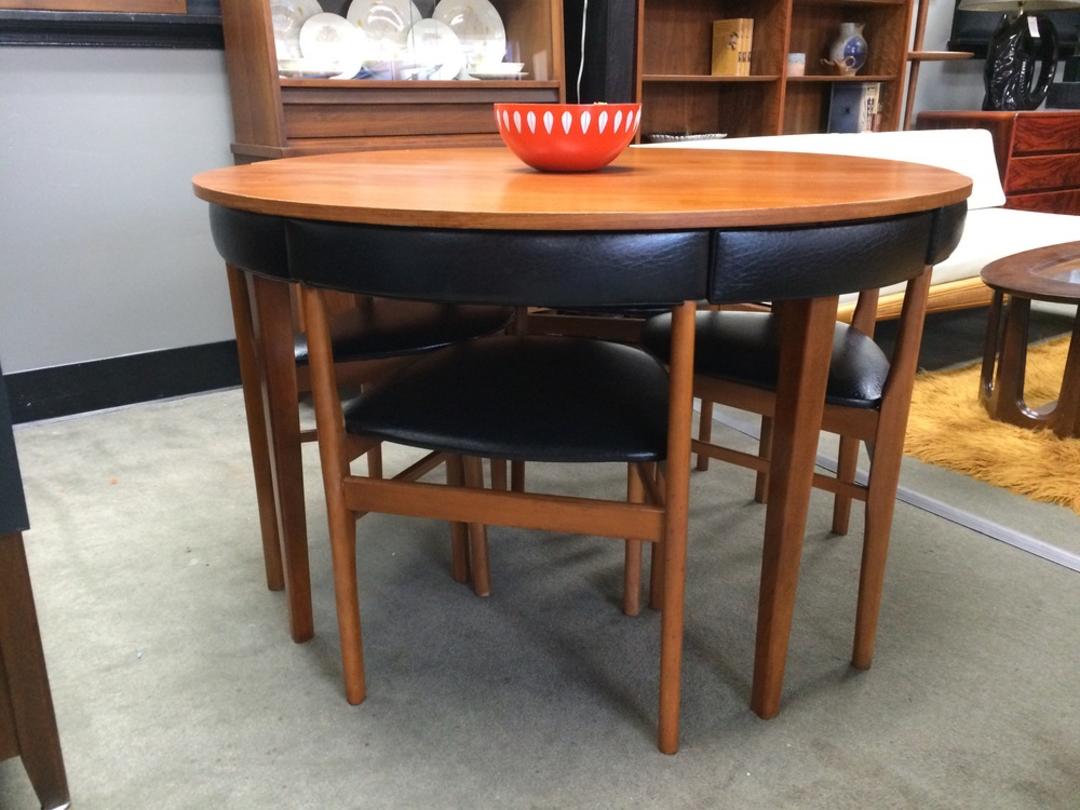 Kitchen table discount with nesting chairs