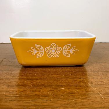 Vintage Pyrex Butterfly Butterfly Gold Refrigerator Dish 502 