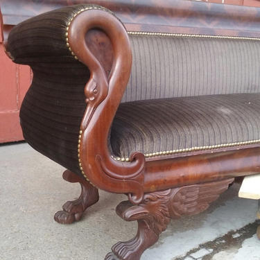 Philadelphia Classical Sofa, swan arms, griffin base c1815 