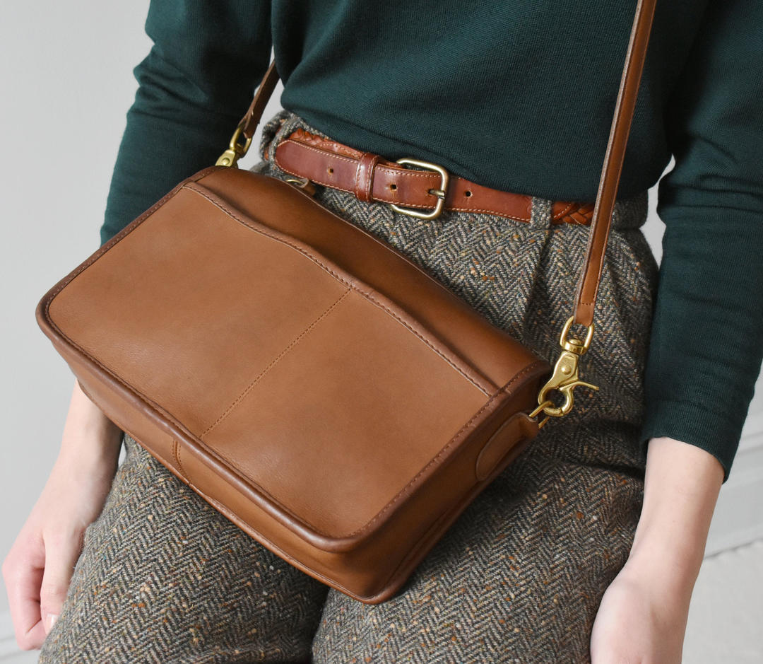 vintage coach nyc companion bag, brown leather crossbody purse
