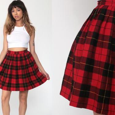 90s Red Plaid Mini Wrap Skirt - Small, 27 – Flying Apple Vintage