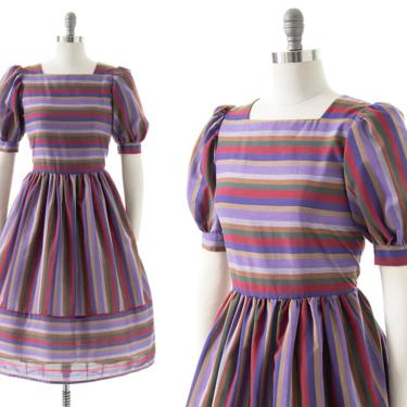 Vintage 1980s Dress | 80s Striped Printed Cotton Blend Puff Sleeve Fit and Flare Full Skirt Day Dress with Pockets (medium) 