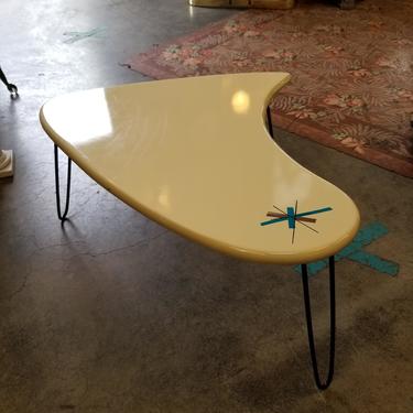 Booma Kidney Table With Hairpin Legs