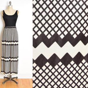 vintage 70s maxi dress black and white zig zag print long sun dress XS S clothing 