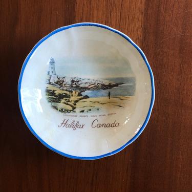 Halifax Nova Scotia Canada Peggy's Cove travel souvenir plate dish vintage 1940s 