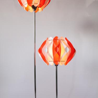 FLOOR & TABLE LAMP with colorfull plastic diffuser vintage 1970 era Usa (price is for pair ) 
