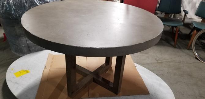 Heston round dining table discount