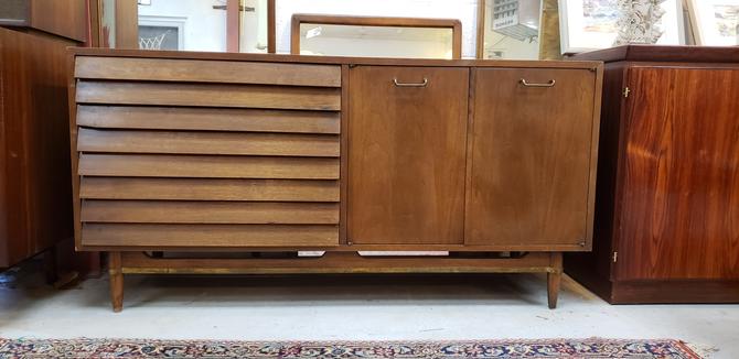 American Of Martinsville Dania Low Dresser Credenza From Vintage