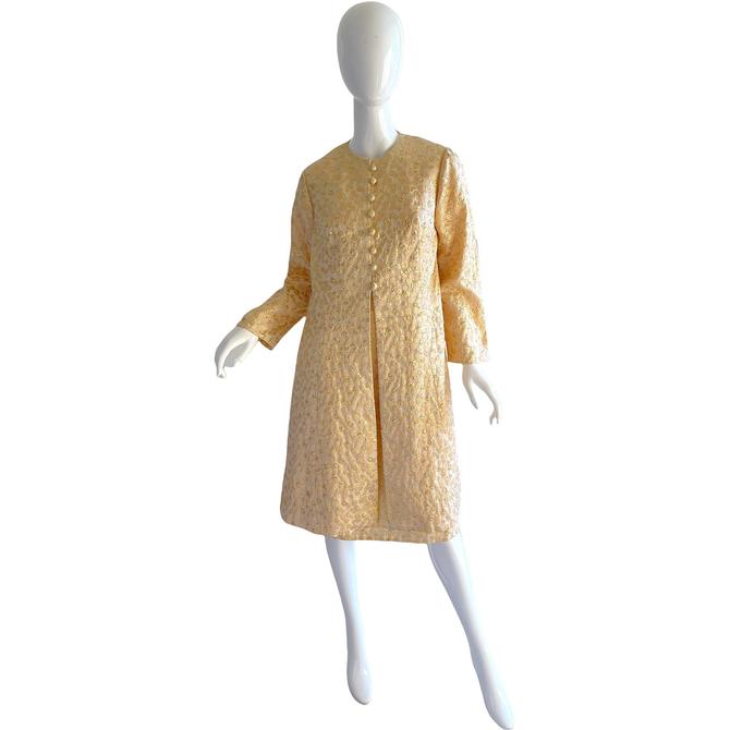 Vintage Gold Metallic Brocade Evening Coat 1960s Ladies Size Medium