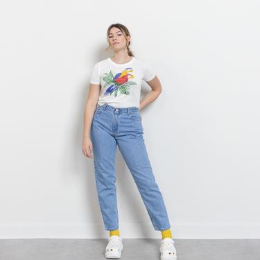 LEVI'S 550 JEANS relaxed fit tapered leg High Waist mom jeans | Better Stay  Together | Toronto, ON, Canada