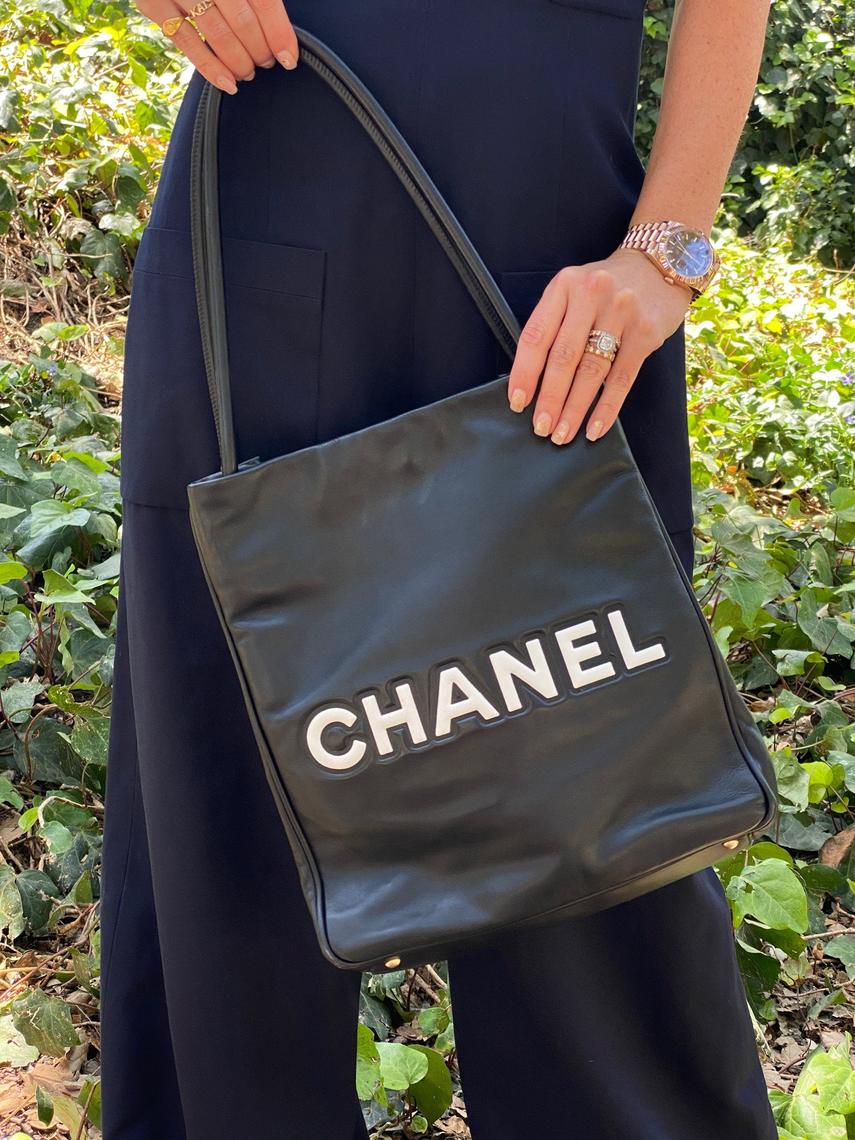 Chanel logo tote bag best sale