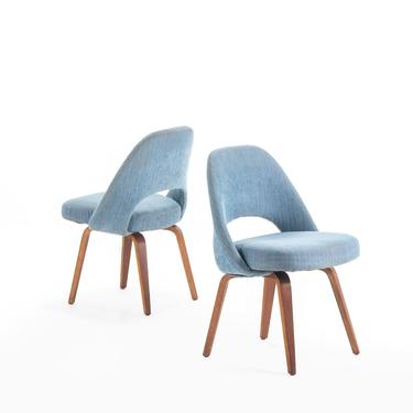 A Set of 2 Saarinen Executive Armless Chairs with Bentwood Legs In Gorgeous Original Blue Knoll Fabric, USA 