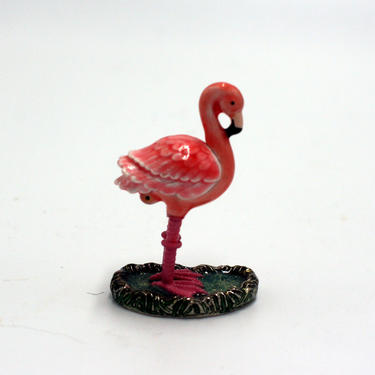 vintage tiny flamingo pill box or trinket box/pink enamel/monet 
