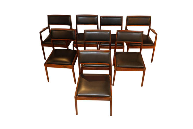 Eight Mid Century Foster Mcdavid Dining Chairs By