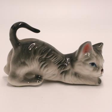 vintage ceramic gray cat with blue eyes 