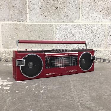 Vintage Radio Retro 1980s Sears, Roebuck and Co + SR 3000 + Model No. 560 + Red + Portable Audio + FM/AM + Cassette Player + Audio + Red 
