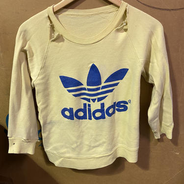 Vintage 90s Thrashed Adidas Sweatshirt Graphic pullover 3942 