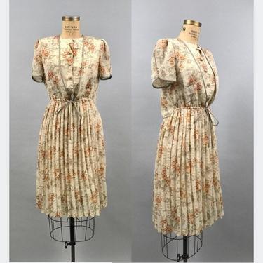 1980's Peaches and Cream Floral Pleated Dress 