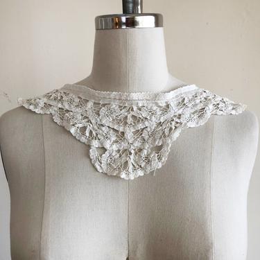 Ivory Tape Lace Collar - Early 1900s 