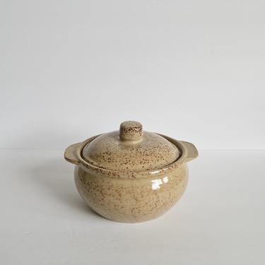 Vintage Monmouth Pottery Bean Pot | Dutch Oven | Western Stoneware Company 