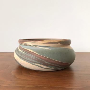 Niloak Mission Swirl Pottery Bowl - Arts and Crafts Era - Early Mark ca. 1910-1924 