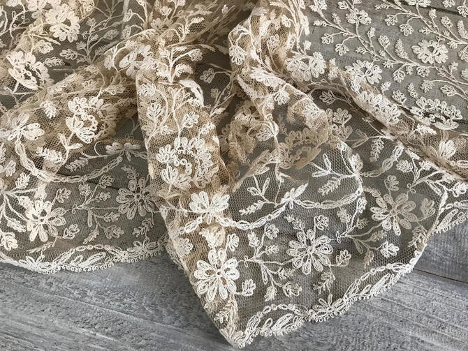 Victorian Tulle Bridal Lace Trim Wedding Dress Floral Embroidery