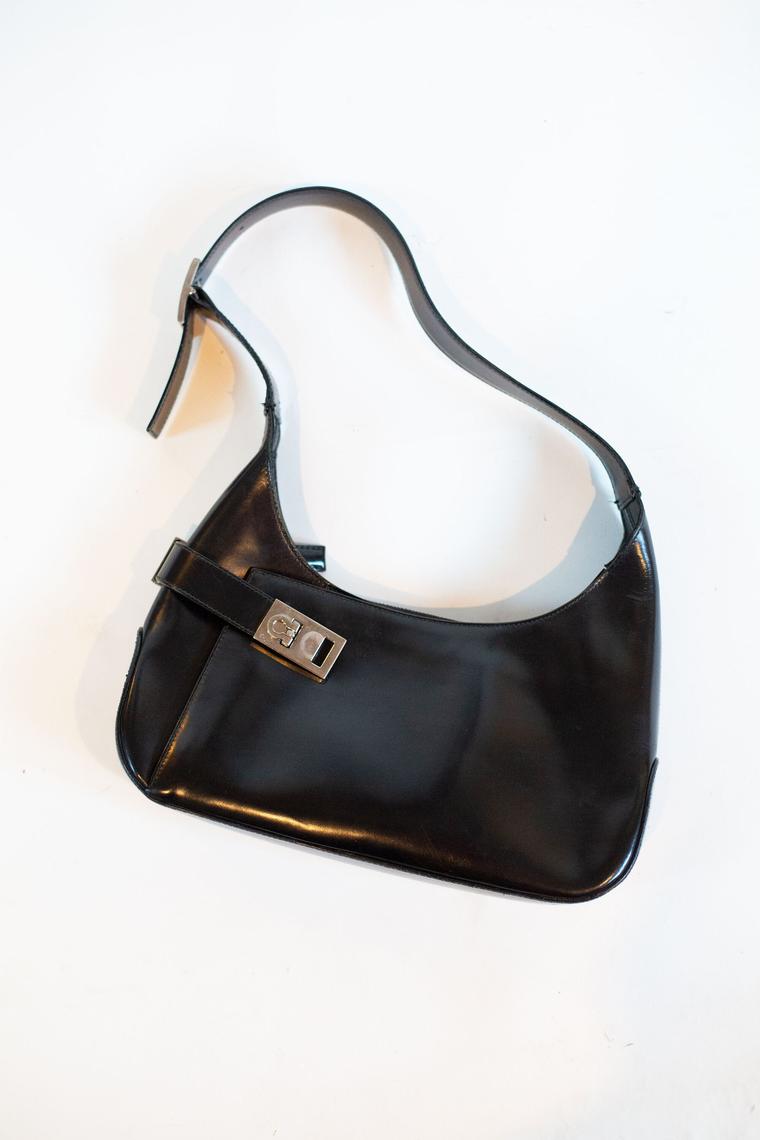 【SALVATORE FERRAGAMO】GANCINI HOBO BAG SALVATORE FERRAGAMO Gancini Hobo Shoulder Bag Luxury