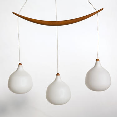VINTAGE - Model 512 Swedish 3 Globe Modern Pendant - Uno & Östen Kristiansson for Luxus Vittsjö, Sweden 1950's 