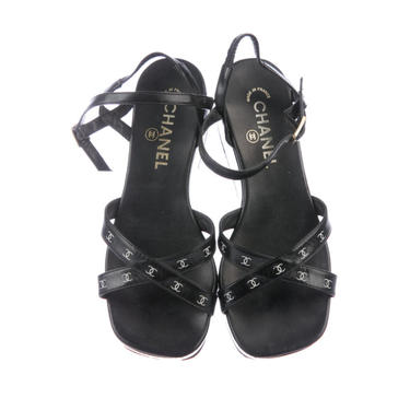 Chanel Black Leather CC Chain Detail Strappy Sandals Size 37 Chanel