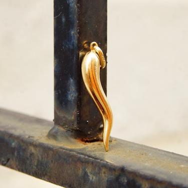Vintage 18K Yellow Gold Italian Horn Pendant/Charm, 